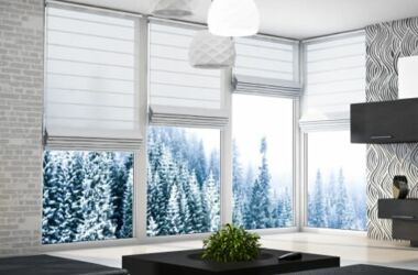 Eckfenster bodentief für minimalistischen Einrichtungsstil