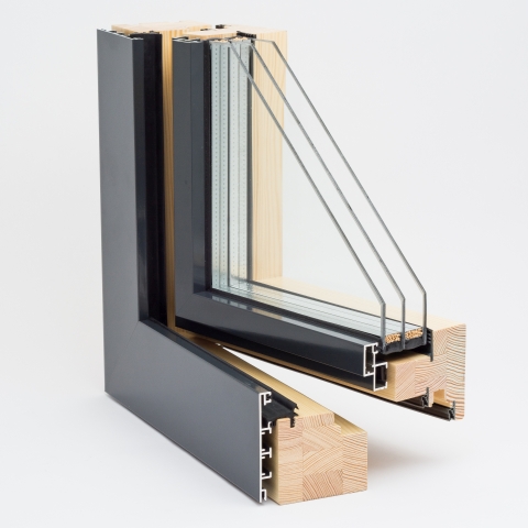 Holz-Alu Fensterprofil in Kiefernholz