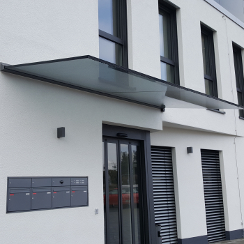 Glassline CANOPY cloud System 1500 Vordach aus Glas Anthrazit